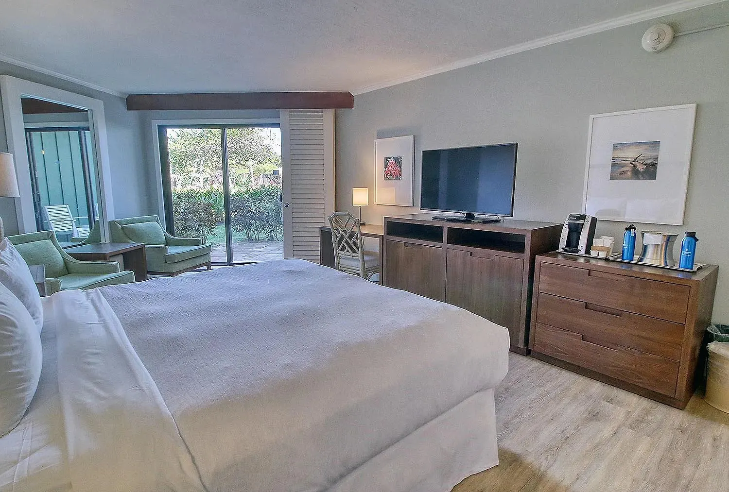 Premier Garden View, Beachfront 4-Star Resort, King Bed, Lanai, Ac, Pool, Restaurant, Gym, Spa Lihue 0*,  Estados Unidos