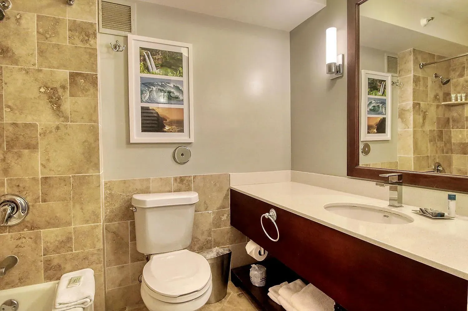 Premier Garden View, Beachfront 4-Star Resort, King Bed, Lanai, Ac, Pool, Restaurant, Gym, Spa Lihue Appartement