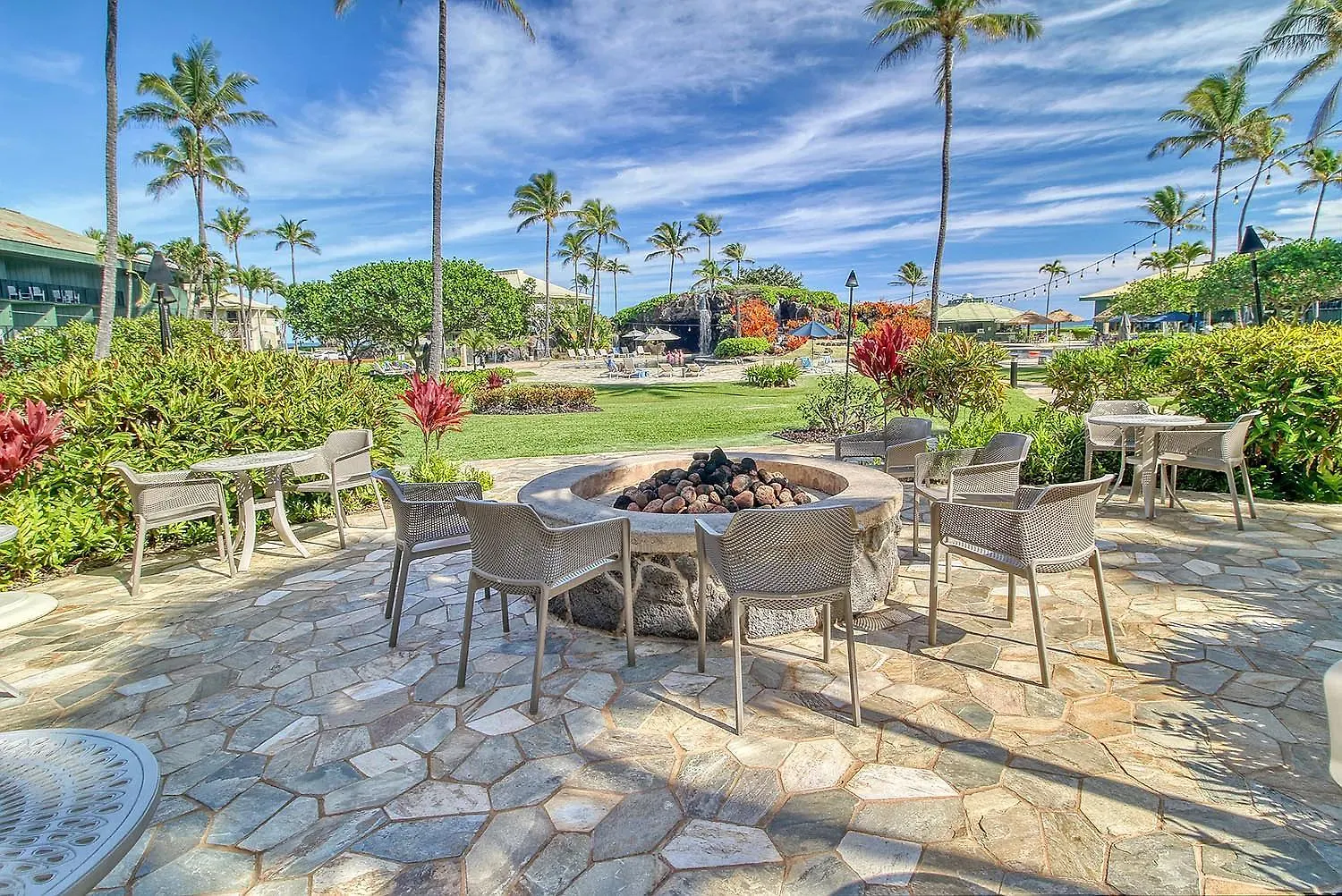 Premier Garden View, Beachfront 4-Star Resort, King Bed, Lanai, Ac, Pool, Restaurant, Gym, Spa Lihue