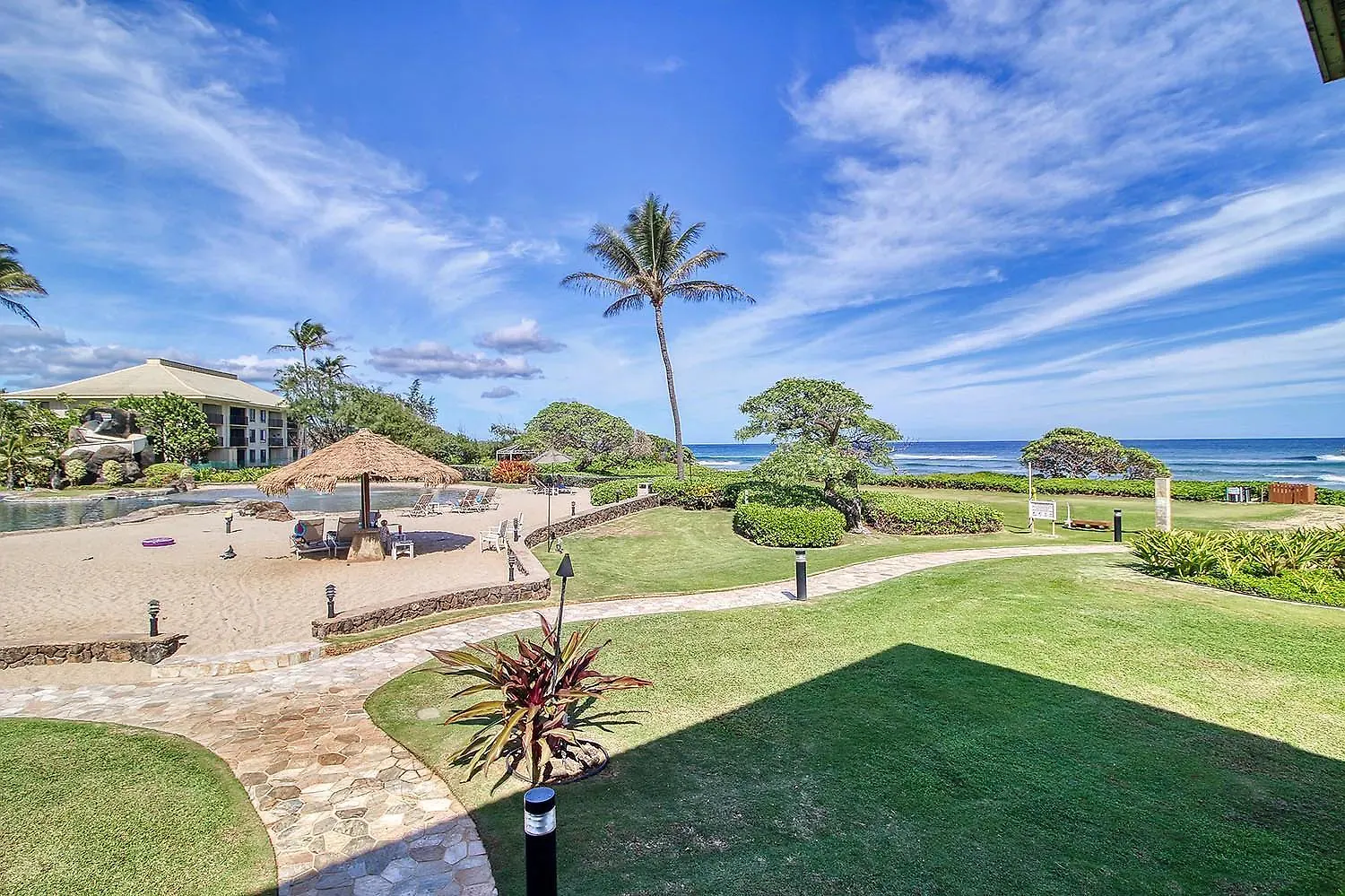 Premier Garden View, Beachfront 4-Star Resort, King Bed, Lanai, Ac, Pool, Restaurant, Gym, Spa Lihue